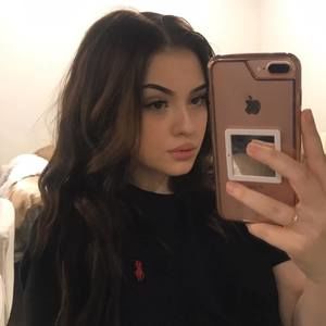 Meet your Posher, Molly